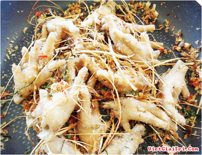 Chân gà chiên sả ớt
