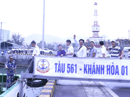 Một số thành viên của đoàn công tác Khánh Hòa