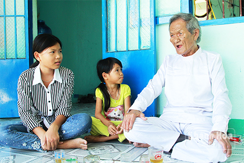 Chuyện ông Năm Rí bài chòi