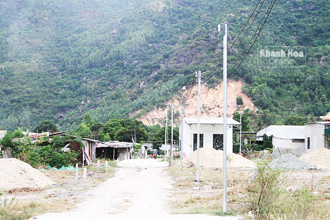 Ngang nhiên xây nhà trên đất công