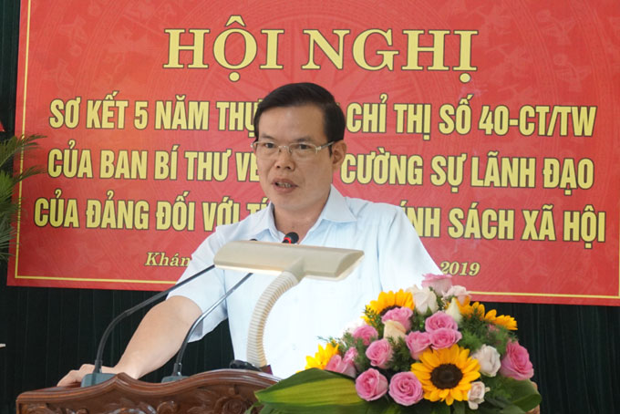 Ông Triệu Tài Vinh phát biểu tại hội nghị.