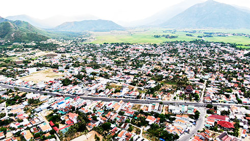 Họp thẩm định quy hoạch sử dụng đất huyện Vạn Ninh đến năm 2030