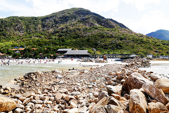 "Vết sẹo" trên biển Ninh Phước