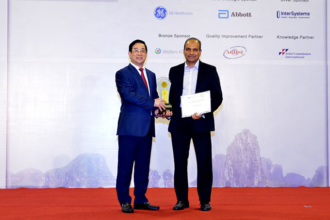 Vinmec được vinh danh là "Bệnh viên tiến bộ nhất" và "An toàn cho người bệnh"