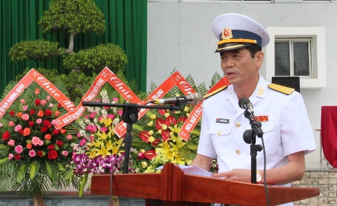Đại tá Chu Ngọc Sáng - Chính ủy Học viện Hải quân phát biểu khai giảng năm học mới.