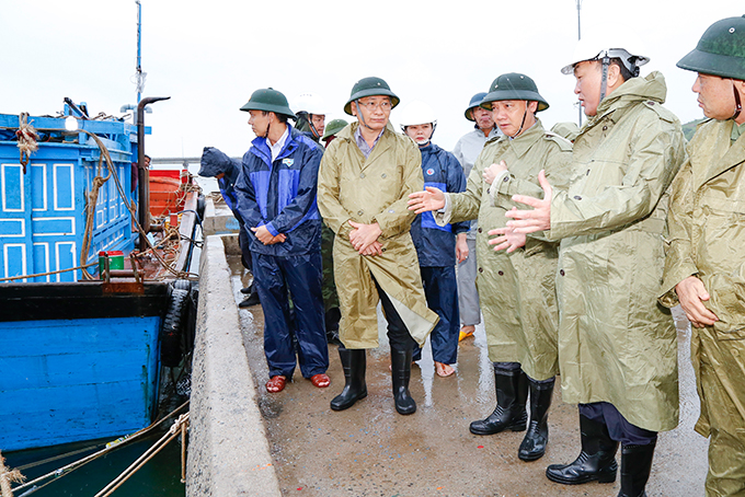 Kiểm tra công tác chuẩn bị ứng phó bão tại Khu neo đậu tàu thuyền Ninh Hải