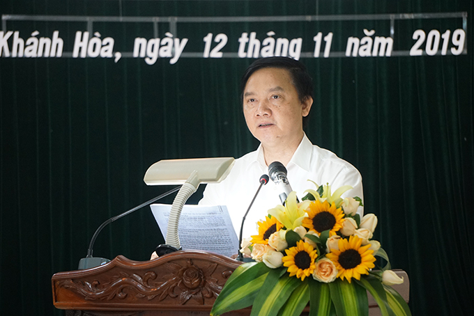 Ông Nguyễn Khắc Định phát biểu tại hội nghị.