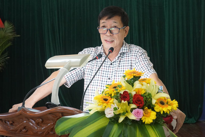 Đồng chí Lương Kiên Định - Bí thư Đảng ủy Khối các cơ quan tỉnh quán triệt Chỉ thị số 35.
