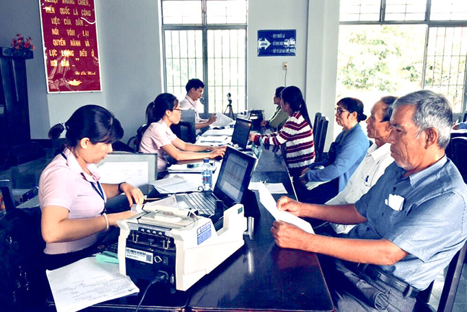 Ngân hàng Chính sách xã hội thị xã Ninh Hòa giao dịch tại xã Ninh Thân.