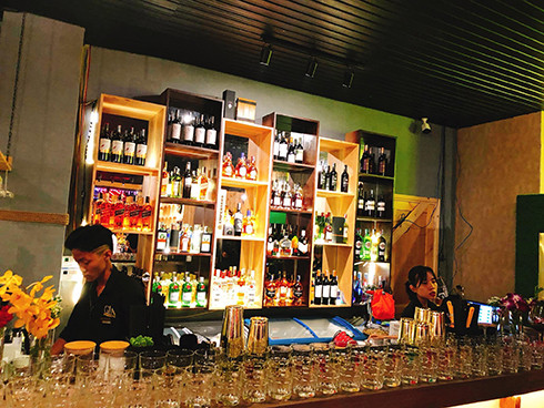 GIA – BISTRO & WINE BAR phục vụ đủ loại rượu vang 