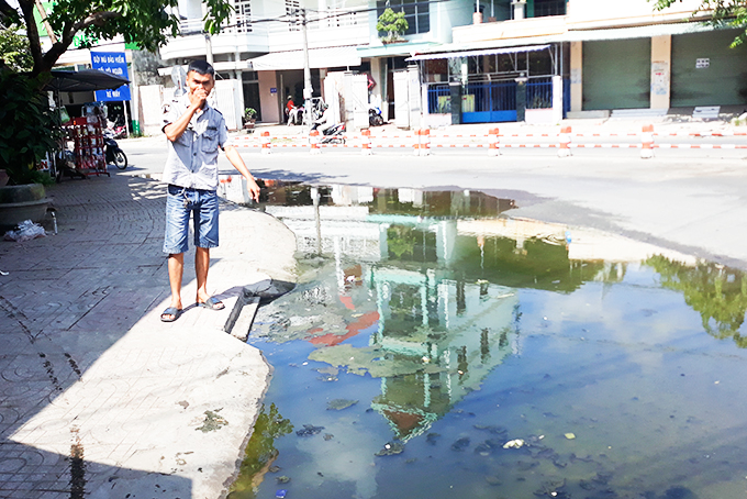 Tùy tiện đổ rác thải, chất thải