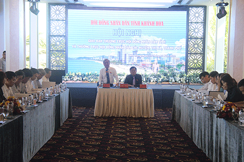 Giao ban Thường trực HĐND tỉnh và Thường trực HĐND cấp huyện