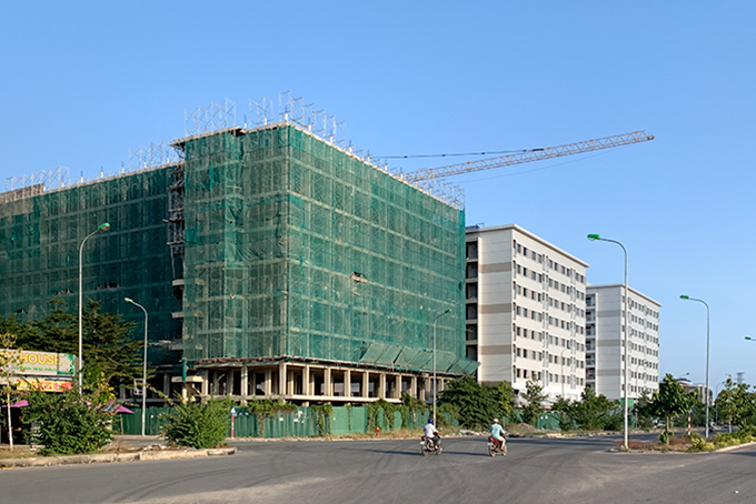 Nhà ở xã hội ai bán, ai mua?