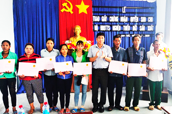 Giao hơn 110ha cho hộ nghèo thiếu đất sản xuất