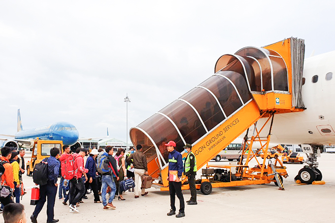 Hơn 9,6 triệu khách thông qua Cảng hàng không Quốc tế Cam Ranh