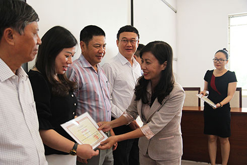 Gắn kết công tác phổ biến với thi hành pháp luật