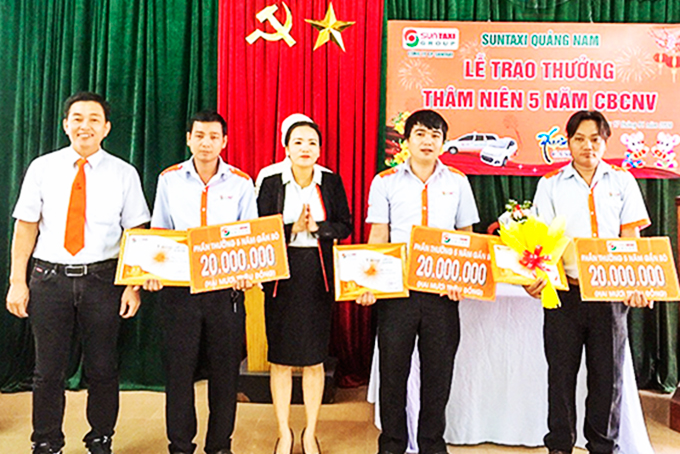 Suntaxi 6 năm một chặng đường