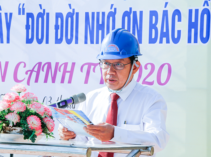 Lãnh đạo thị xã Ninh Hòa phát động tết trồng cây