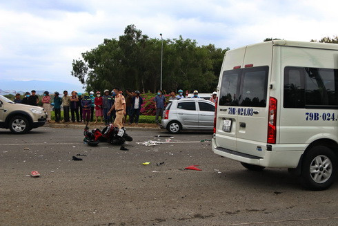 Sau tai nạn, Cảnh sát giao thông đã tới hiện trường để điều tra