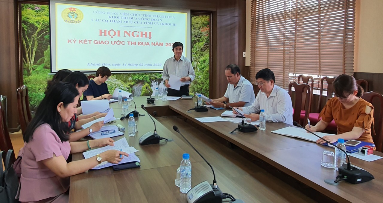 Khối thi đua Công đoàn các cơ quan tham mưu của Tỉnh ủy (Khối II) ký kết giao ước thi đua năm 2020