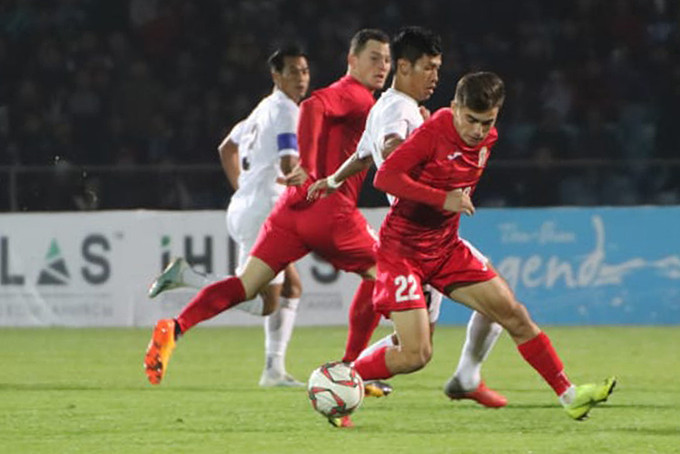 Myanmar chơi dưới sức và để lại nhiều nghi ngờ trong trận thua 0-7 trên sân của  Kyrgyzstan. Ảnh: AFC