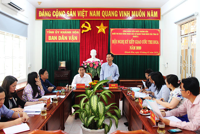 Khối thi đua Công đoàn các cơ quan tham mưu của Tỉnh ủy (Khối I): Ký kết giao ước thi đua năm 2020