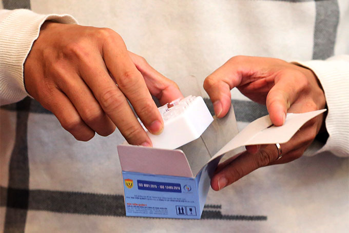 Yêu cầu xử lý việc tăng giá vật tư y tế và thuốc điều trị Covid-19