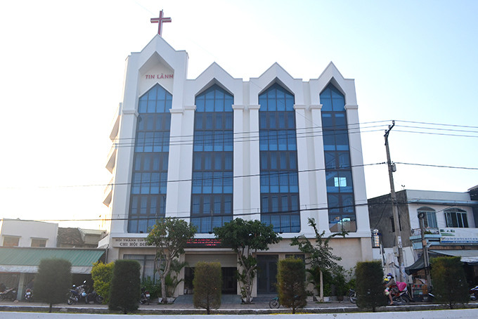 Hội Thánh Tin Lành Chi hội Diên Khánh thông báo đến từng các tín hữu về việc ngừng tập trung tại Nhà thờ vào sáng Chủ nhật.