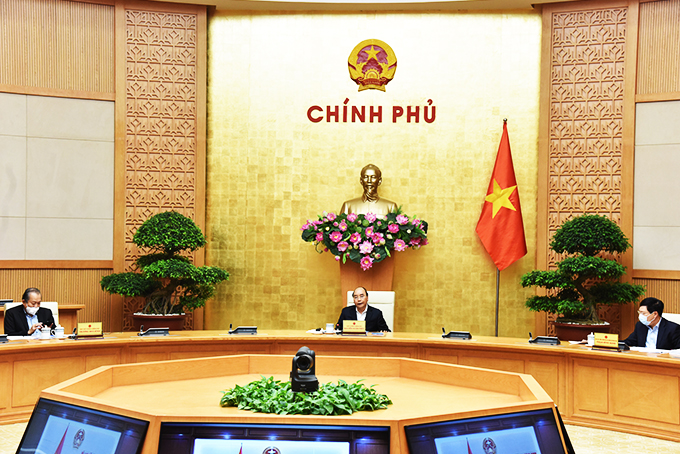 Thủ tướng Nguyễn Xuân Phúc chủ trì phiên họp Thường trực Chính phủ chiều 9-4.