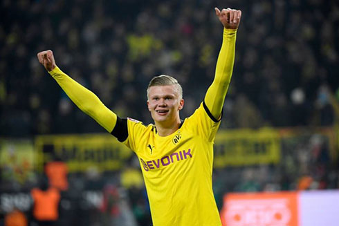 Erling Haaland, một trong những ngôi sao trẻ của Borussia Dortmund đang được các câu lạc bộ hàng đầu thế giới thèm khát.