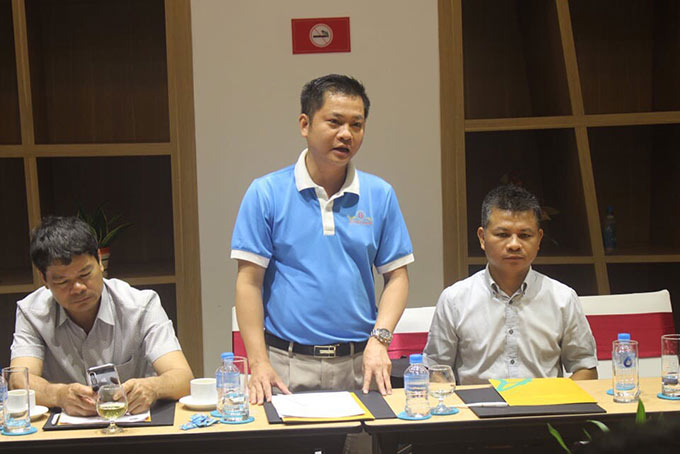 Ông Huỳnh Đức Hoà - Giám đốc Công ty TNHH Hunky Dory Việt Nam phát biểu tại cuộc họp.