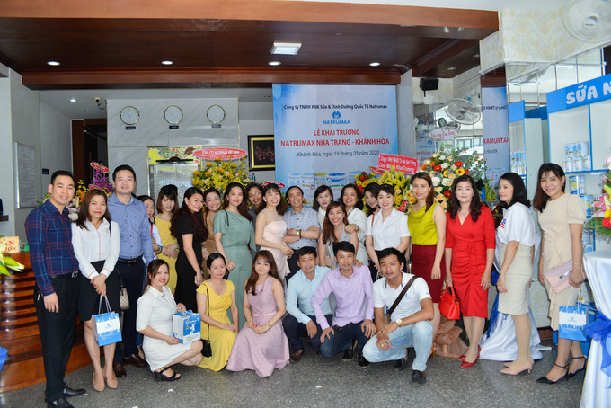 Khai trương Showroom Sữa non Natrumax tại Nha Trang