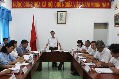 Ông Nguyễn Tấn Tuân kết luận tại buổi tiếp dân.