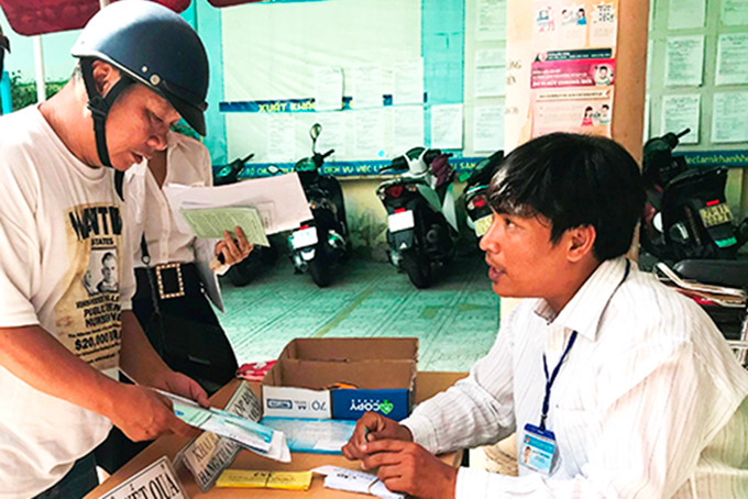 Mất trợ cấp thất nghiệp vì không nắm rõ quy định