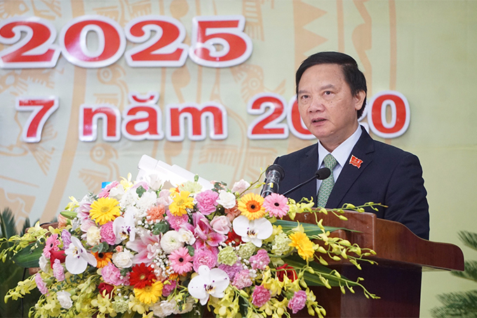 Ông Nguyễn Khắc Định phát biểu chỉ đạo đại hội.