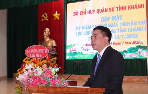 Ông Nguyễn Khắc Toàn phát biểu tại buổi gặp mặt.