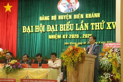 Ông Hà Quốc Trị - Phó Bí thư Tỉnh ủy phát biểu chỉ đạo tại đại hội.