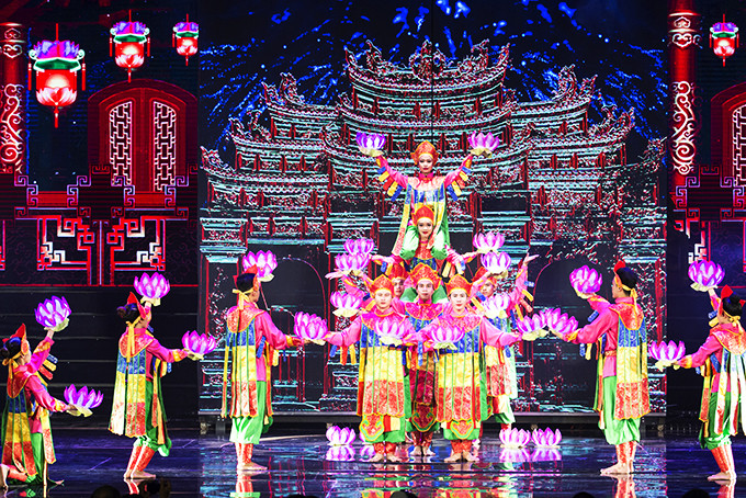 DucaShow - chương trình biểu diễn nghệ thuật được nhiều du khách lựa chọn khi đến Nha Trang.