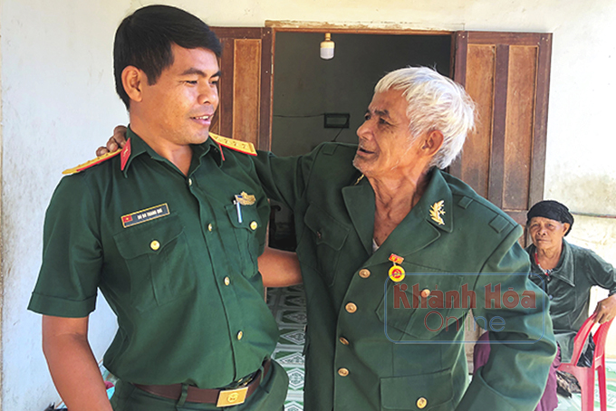 Cháy mãi ngọn lửa cách mạng