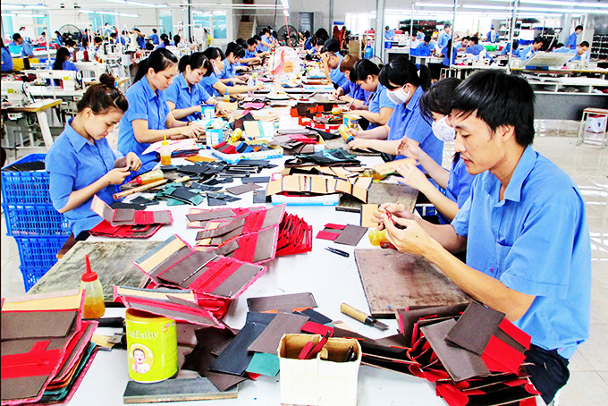 Hoạt động sản xuất tại Tổng Công ty Khánh Việt.