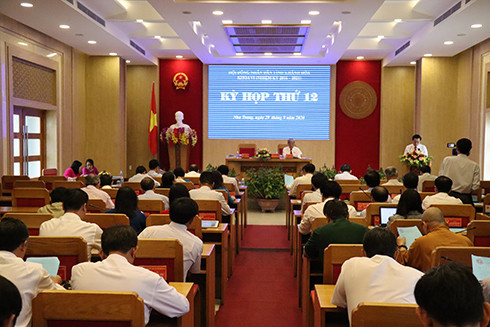 Quang cảnh kỳ họp thứ 11 HĐND tỉnh 