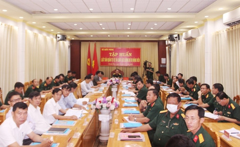 Quang cảnh hội nghị tại điểm cầu Bộ Chỉ huy Quân sự tỉnh Khánh Hòa.