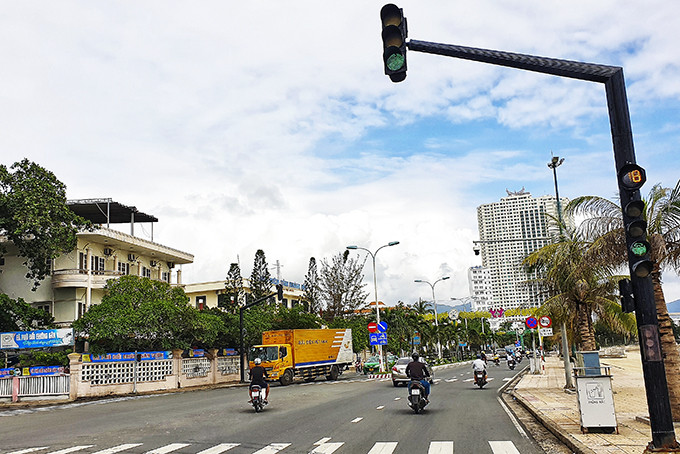 Camera được lắp đặt trên đường Trần Phú (Nha Trang).