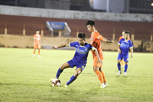 U15 Khánh Hòa trong trận đấu với SHB Đà Nẵng.