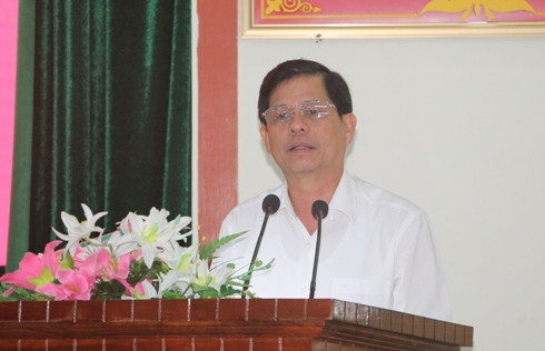 Ông Nguyễn Tấn Tuân phát biểu đạo tại hội nghị.