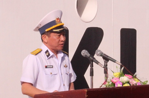 Đại tá Nguyễn Đình Hùng - Tư lệnh Vùng 4 Hải quân quán triệt nhiệm vụ cho đoàn công tác.