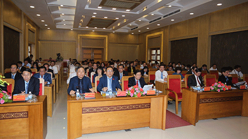 Các đại biểu về dự kỳ họp