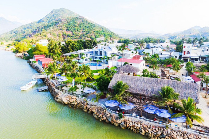 Nha Trang Xanh tourist village