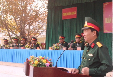 Đại tá Lê Công Chín phát biểu chỉ đạo tại buổi lễ.