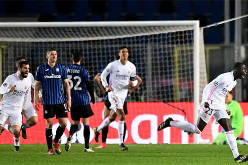 Real Madrid có lợi thế trước Atalanta trong trận lượt về vòng 1/8 Champions League 2020-2021.